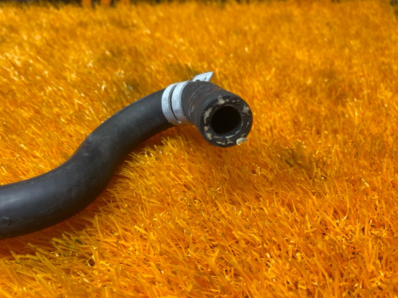 Патрубок системы охлаждения, 1000 рублей, Красноярск