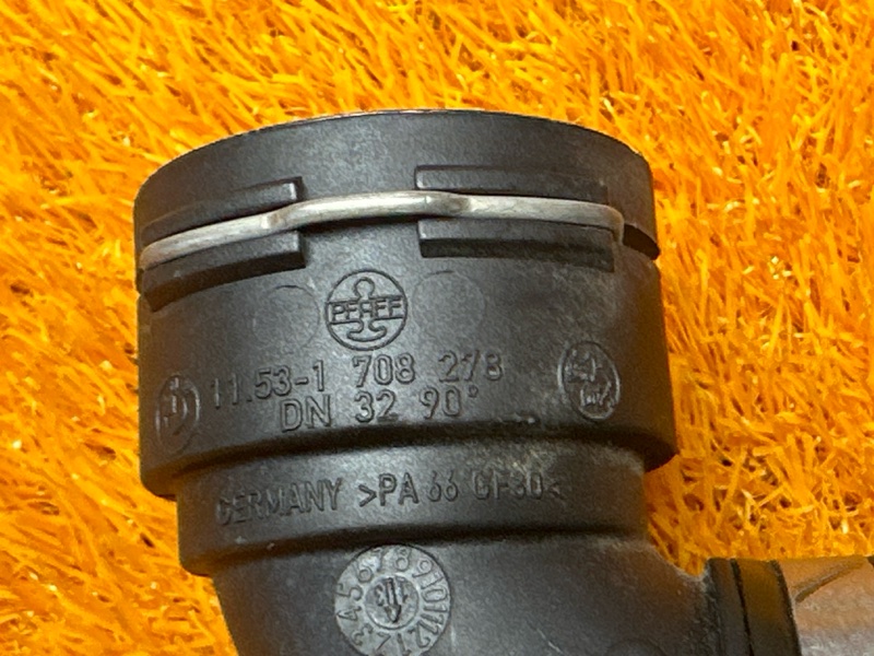 Патрубок системы охлаждения, 1500 рублей, Красноярск