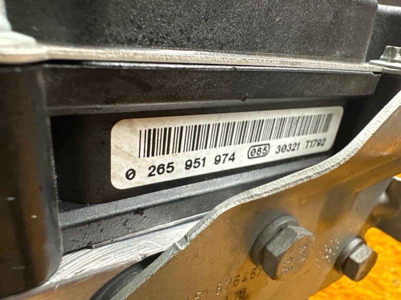 Блок ABS, 2500 рублей, Красноярск