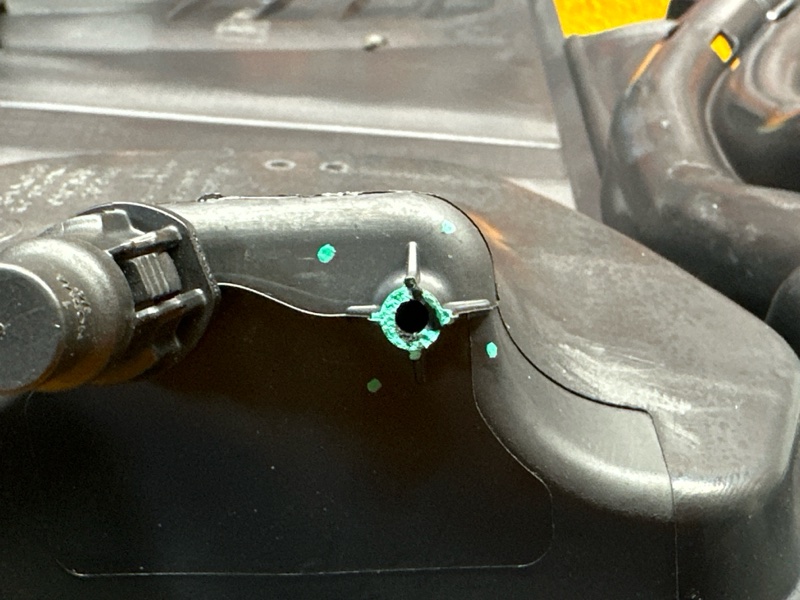 крышка двигателя, 680 рублей, Красноярск