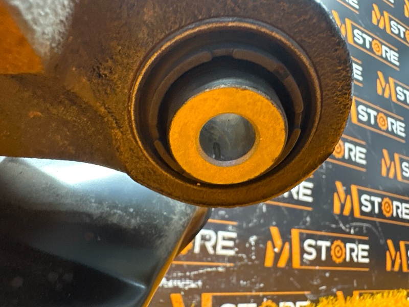 кулак поворотный, 1700 рублей, Красноярск