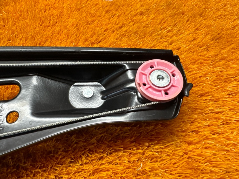 стеклоподъемник, 1000 рублей, Красноярск