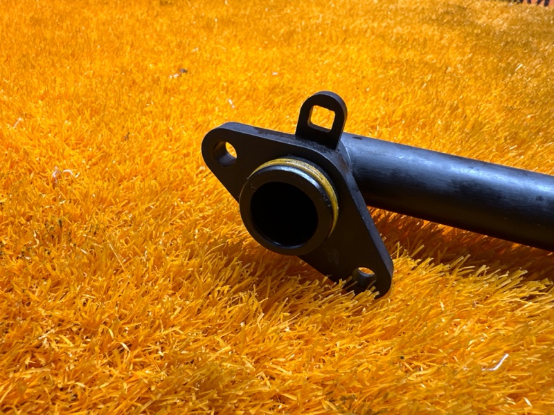 Патрубок системы охлаждения, 1000 рублей, Красноярск