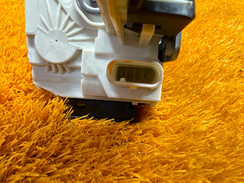 замок двери, 1000 рублей, Красноярск