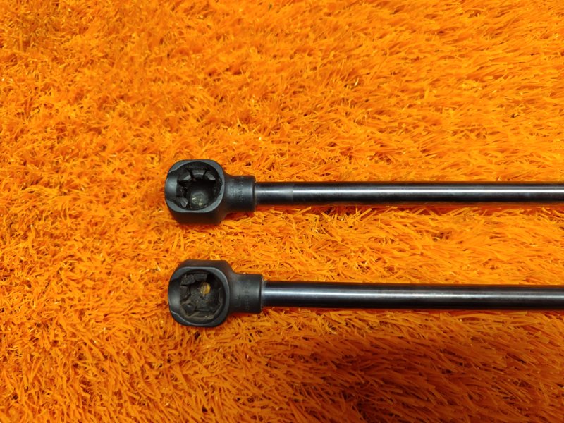 амортизатор багажника, 600 рублей, Красноярск