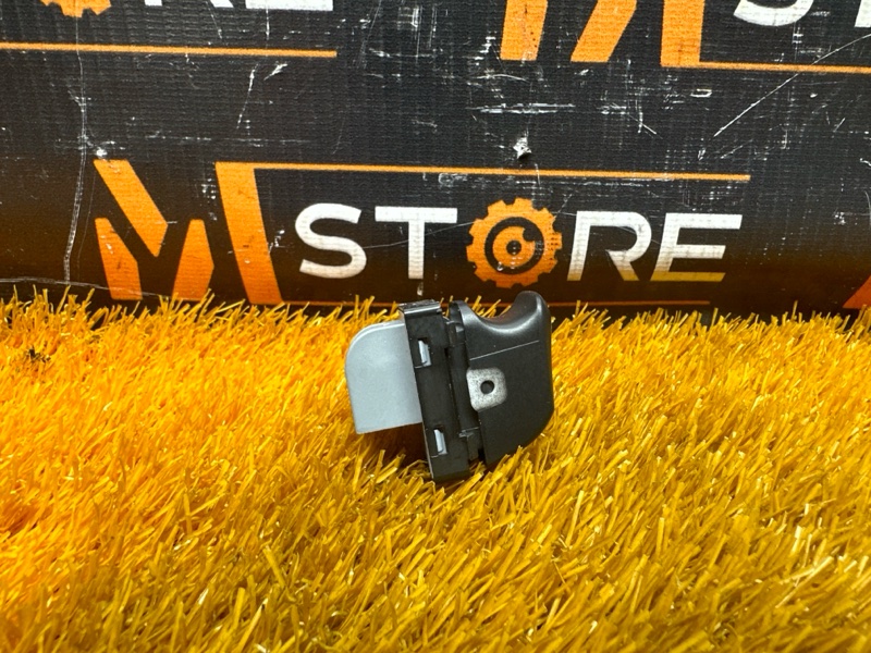 кнопка стеклоподъемника, 200 рублей, Красноярск