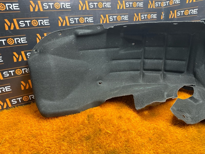 подкрылок, 2000 рублей, Красноярск