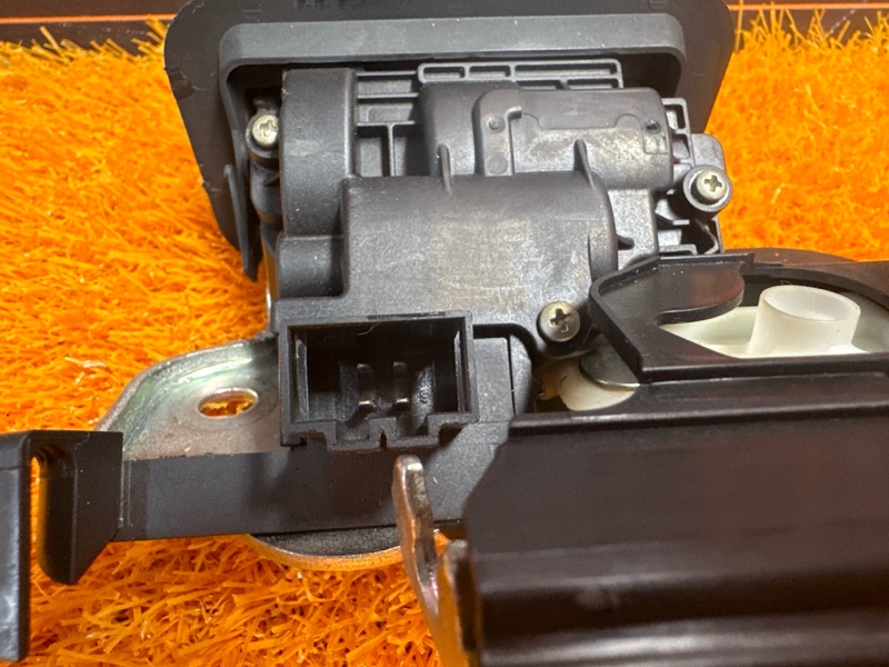 замок багажника, 1000 рублей, Красноярск