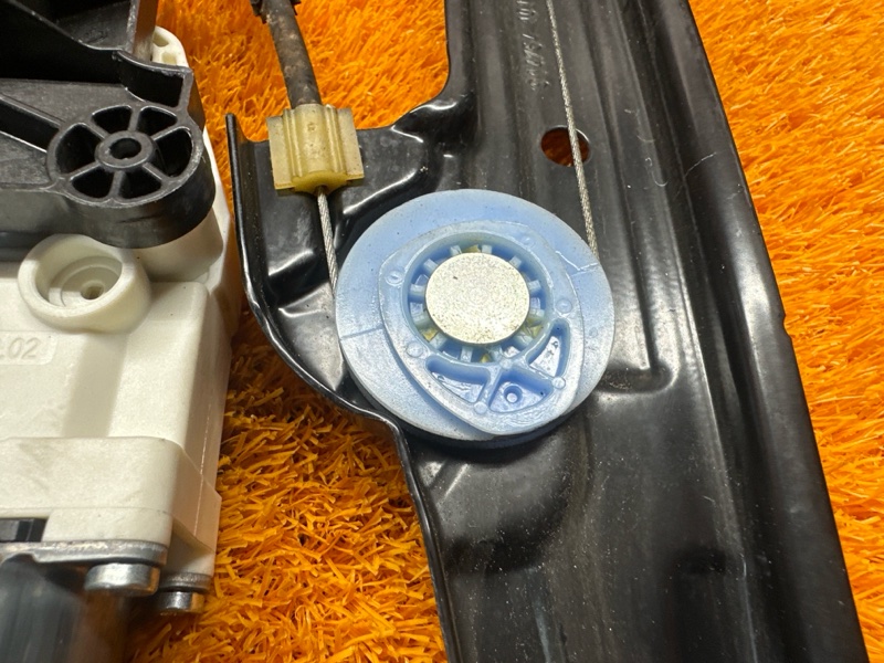 стеклоподъемник, 1000 рублей, Красноярск