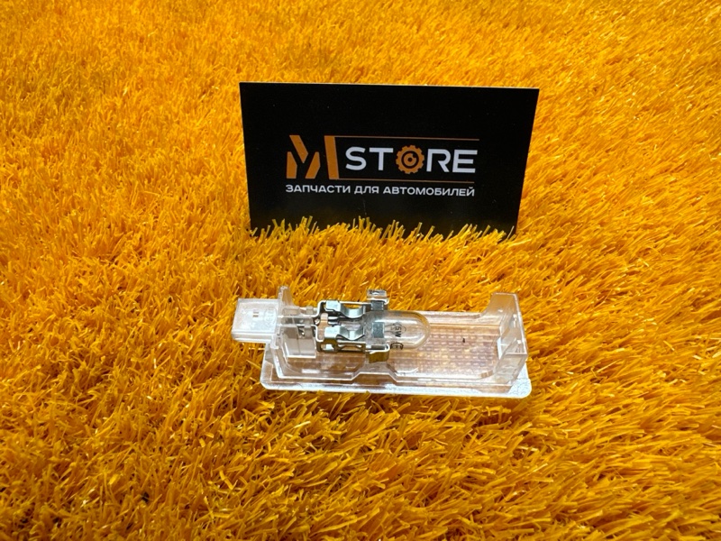 плафон освещения, 100 рублей, Красноярск