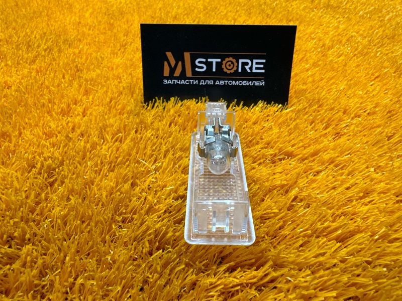 плафон освещения, 100 рублей, Красноярск