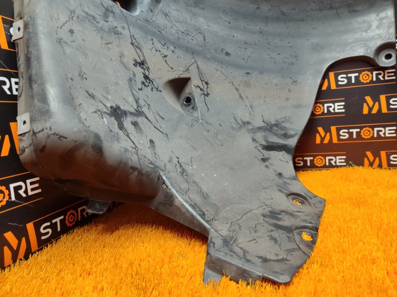 подкрылок, 600 рублей, Красноярск