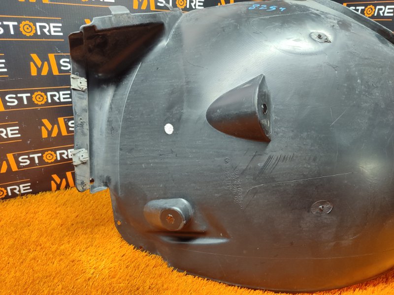 подкрылок, 600 рублей, Красноярск