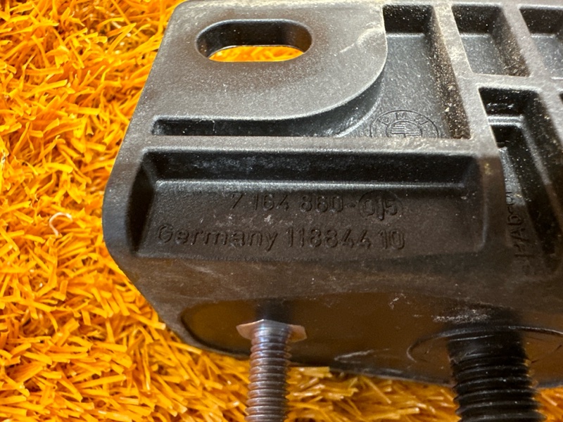 Отбойник крышки багажника, 330 рублей, Красноярск