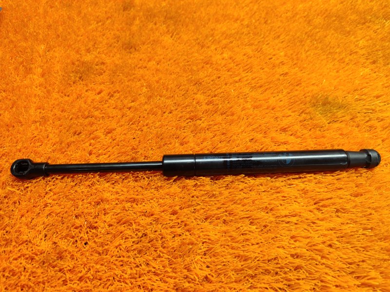 Амортизатор пола багажника, 900 рублей, Красноярск