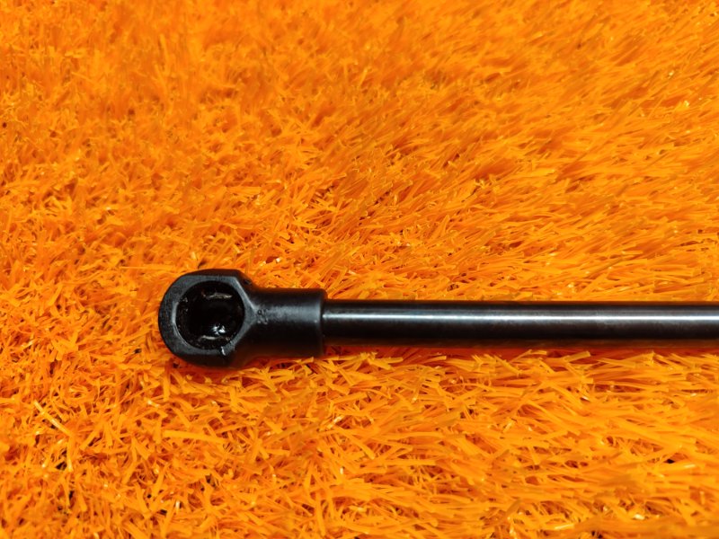 Амортизатор пола багажника, 900 рублей, Красноярск