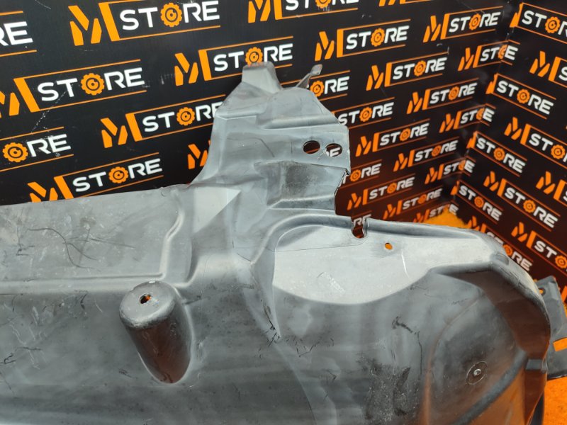 подкрылок, 1000 рублей, Красноярск