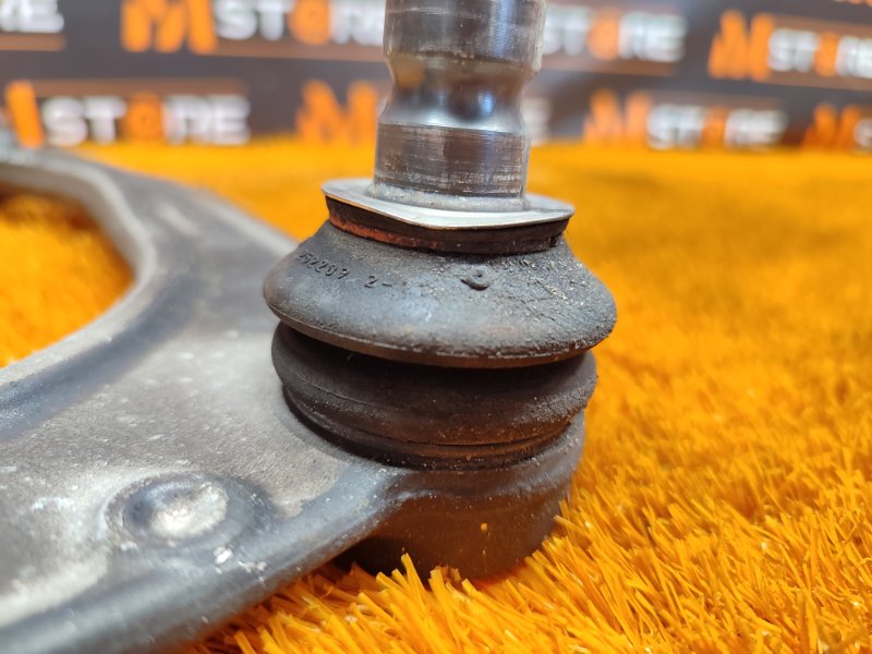 Рычаг подвески верхний, 3280 рублей, Красноярск