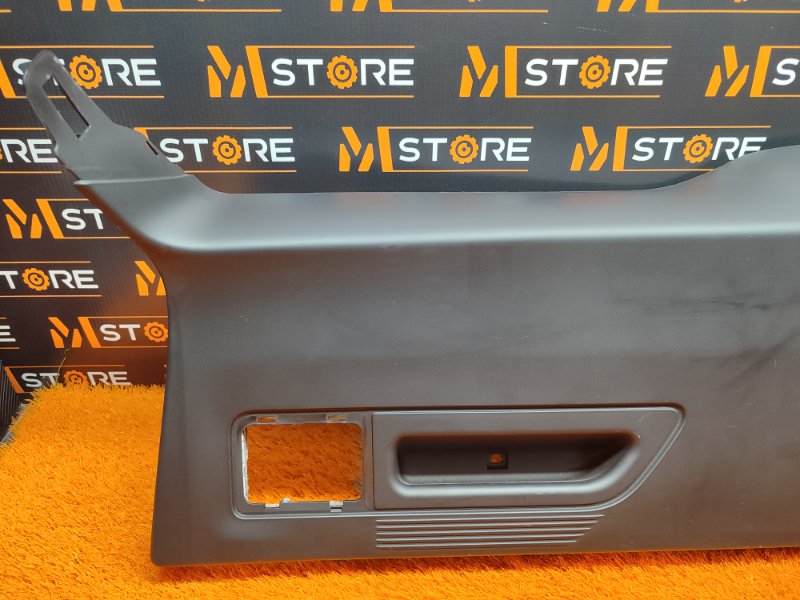 обшивка двери багажника, 1010 рублей, Красноярск