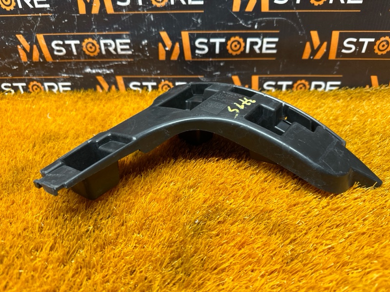 крепление бампера, 300 рублей, Красноярск