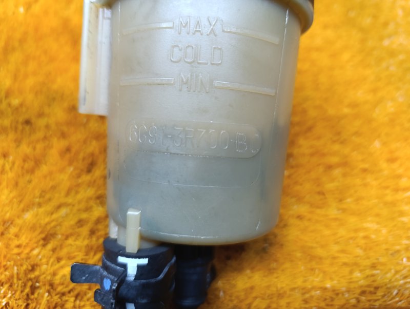 бачок гидроусилителя, 1000 рублей, Красноярск