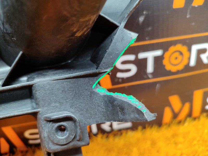 крепление бампера, 410 рублей, Красноярск