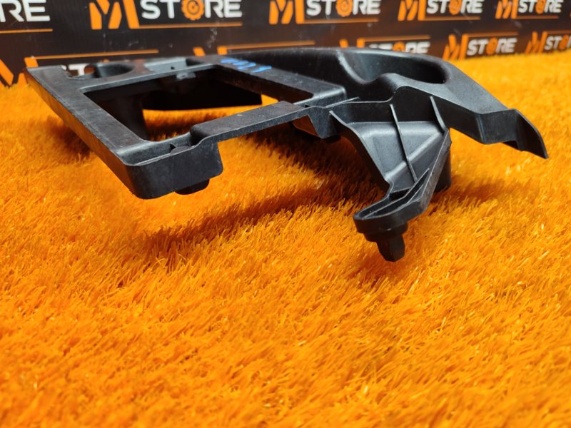 крепление бампера, 420 рублей, Красноярск