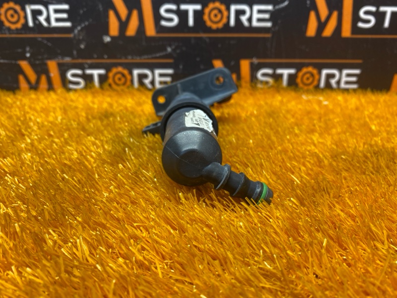 Форсунка омывателя фары, 1000 рублей, Красноярск