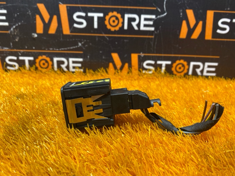 Кнопка освещения панели приборов, 250 рублей, Красноярск