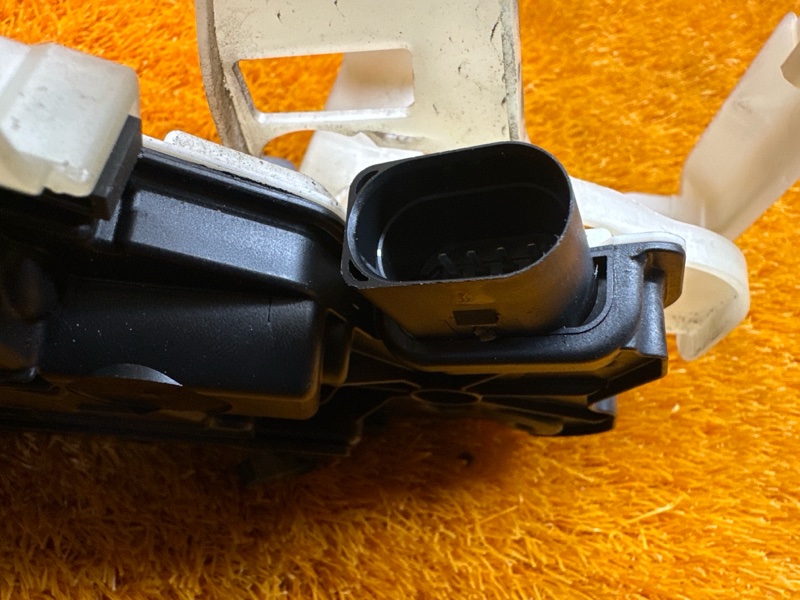 замок двери, 1200 рублей, Красноярск