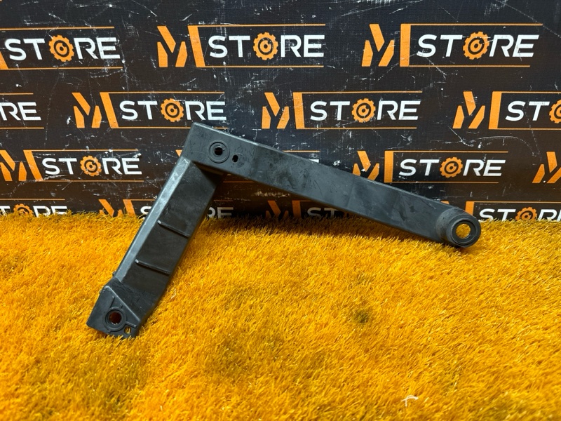 крепление бампера, 200 рублей, Красноярск