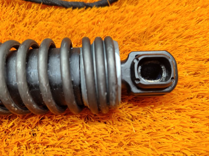 амортизатор багажника, 4000 рублей, Красноярск