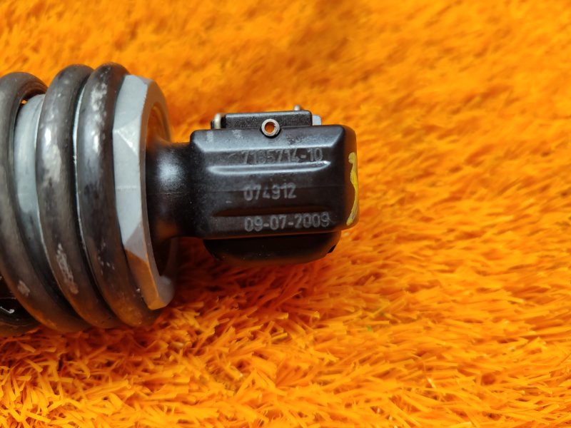 амортизатор багажника, 4000 рублей, Красноярск