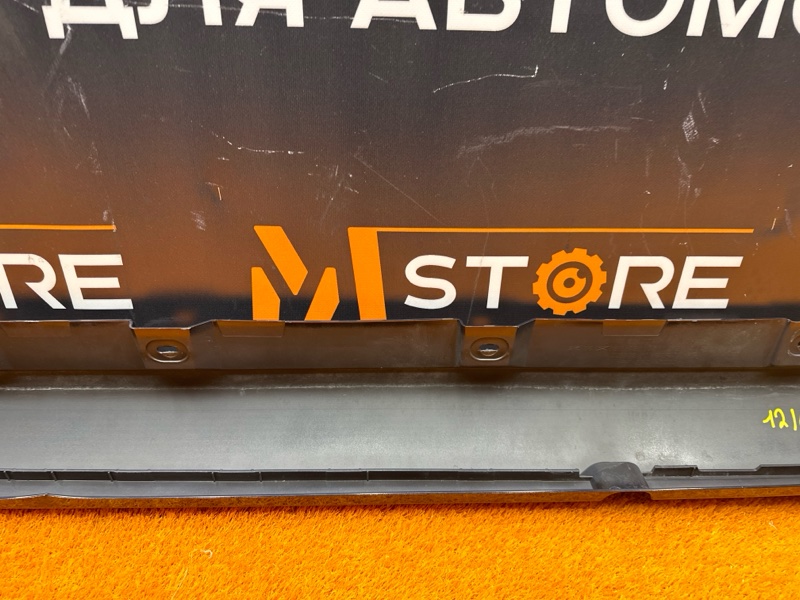 накладка на порог, 2000 рублей, Красноярск