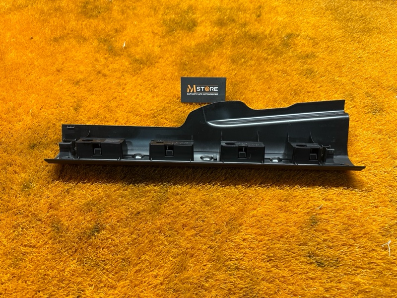 Накладка на порог салона, 500 рублей, Красноярск