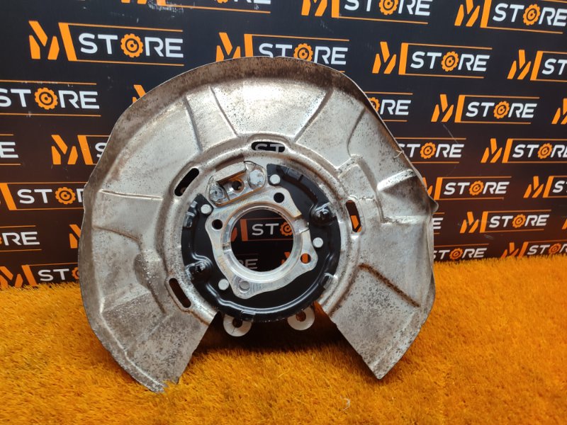 кулак поворотный, 1700 рублей, Красноярск