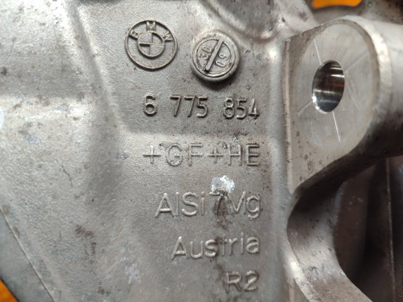 кулак поворотный, 1700 рублей, Красноярск