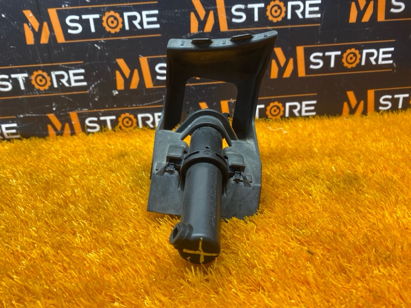 Форсунка омывателя фары, 500 рублей, Красноярск