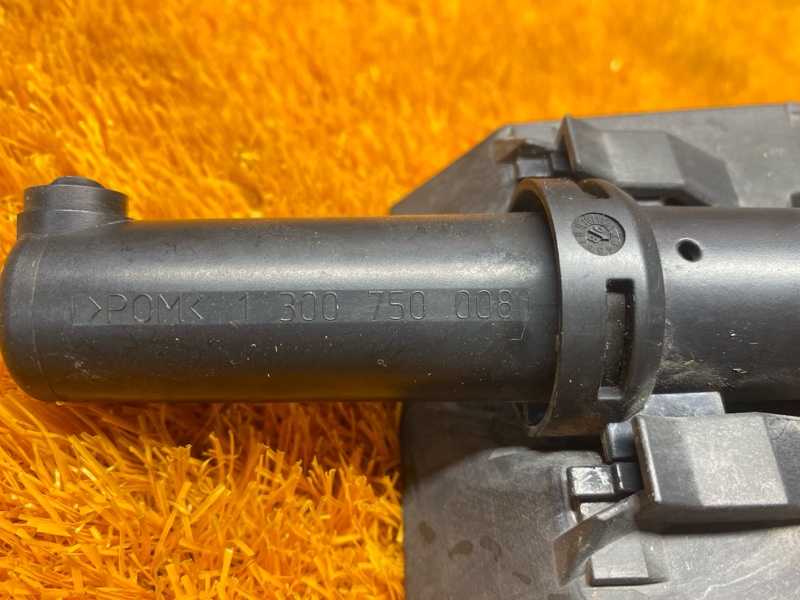 Форсунка омывателя фары, 500 рублей, Красноярск