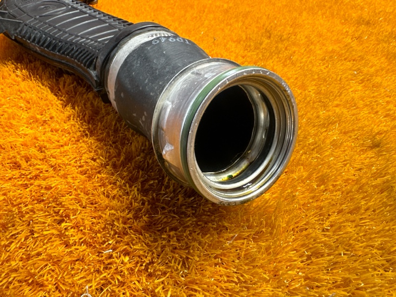 Патрубок интеркулера, 500 рублей, Красноярск