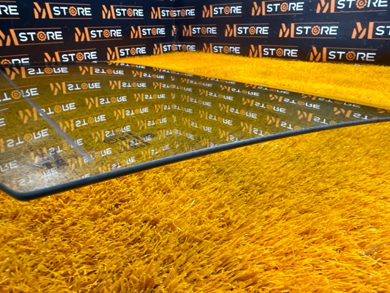 Стекло боковое, 1000 рублей, Красноярск