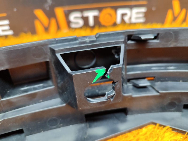 крепление бампера, 800 рублей, Красноярск