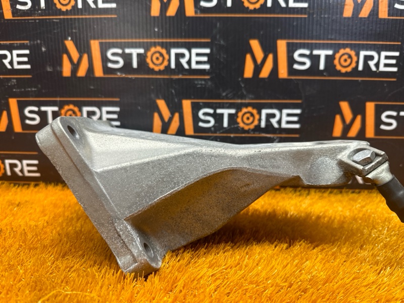 Кронштейн подушки двигателя, 500 рублей, Красноярск