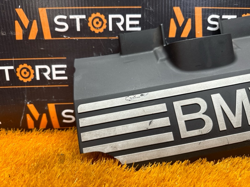 крышка двигателя, 1000 рублей, Красноярск