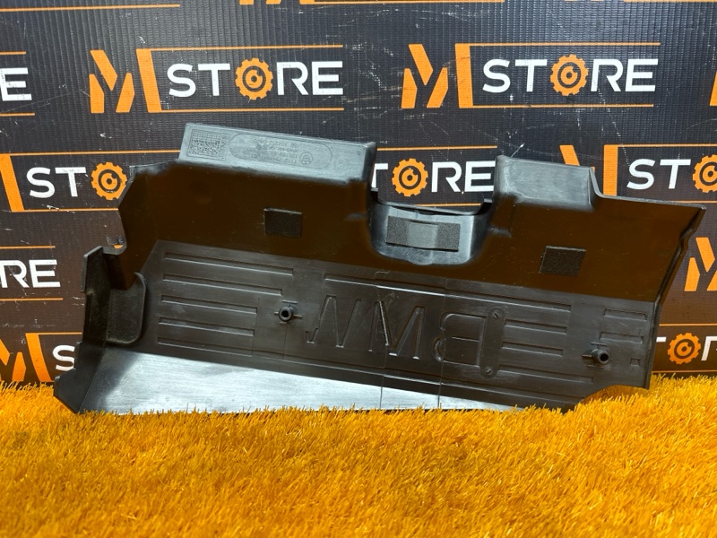 крышка двигателя, 1000 рублей, Красноярск