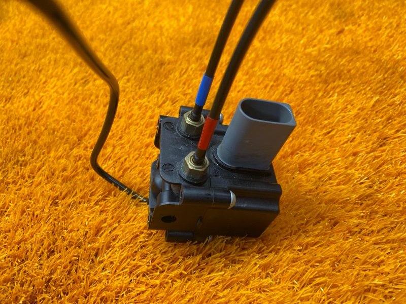 Блок клапанов пневмоподвески, 3410 рублей, Красноярск