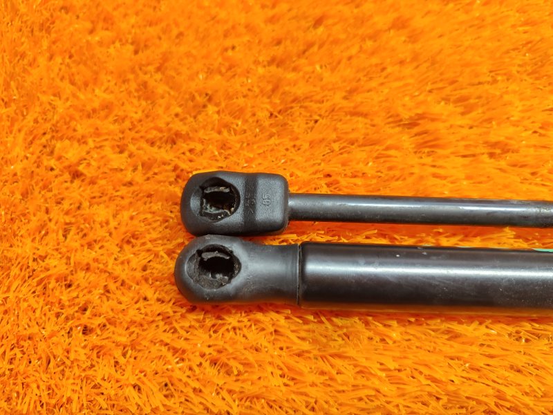 амортизатор капота, 500 рублей, Красноярск