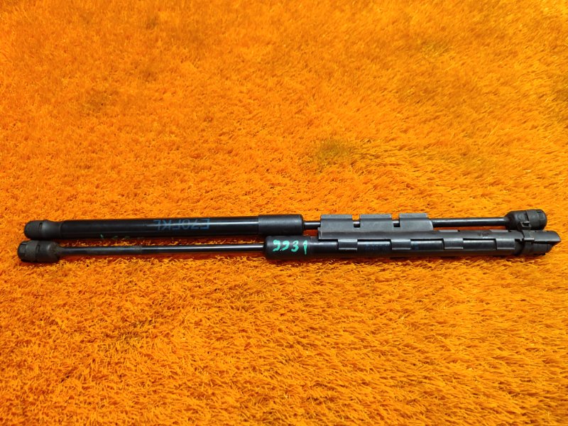 амортизатор капота, 500 рублей, Красноярск