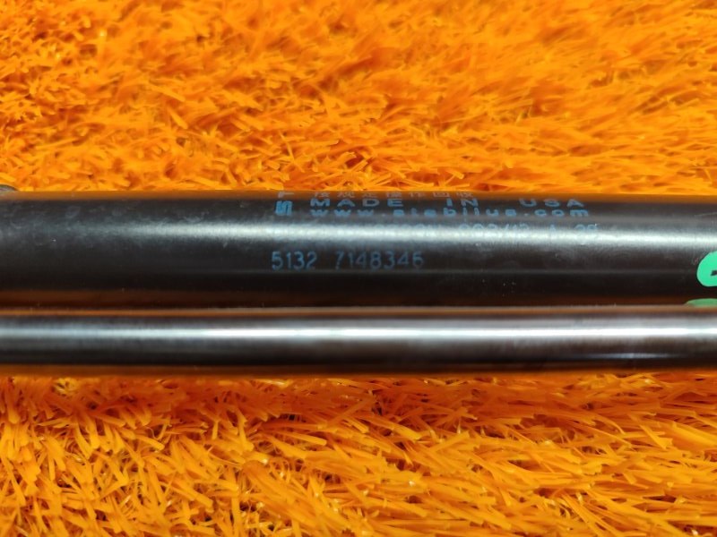 амортизатор капота, 500 рублей, Красноярск