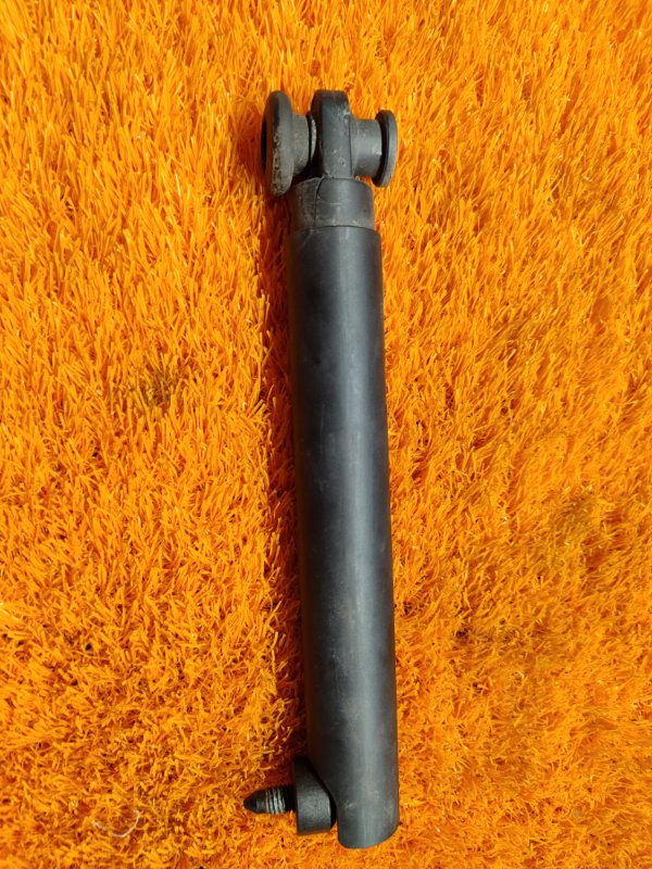 амортизатор багажника, 700 рублей, Красноярск